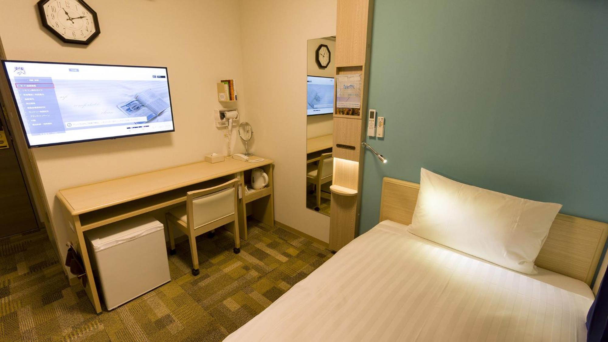 Toyoko Inn Oyama-Eki Higashi-Guchi No.2 小山市 客房 照片