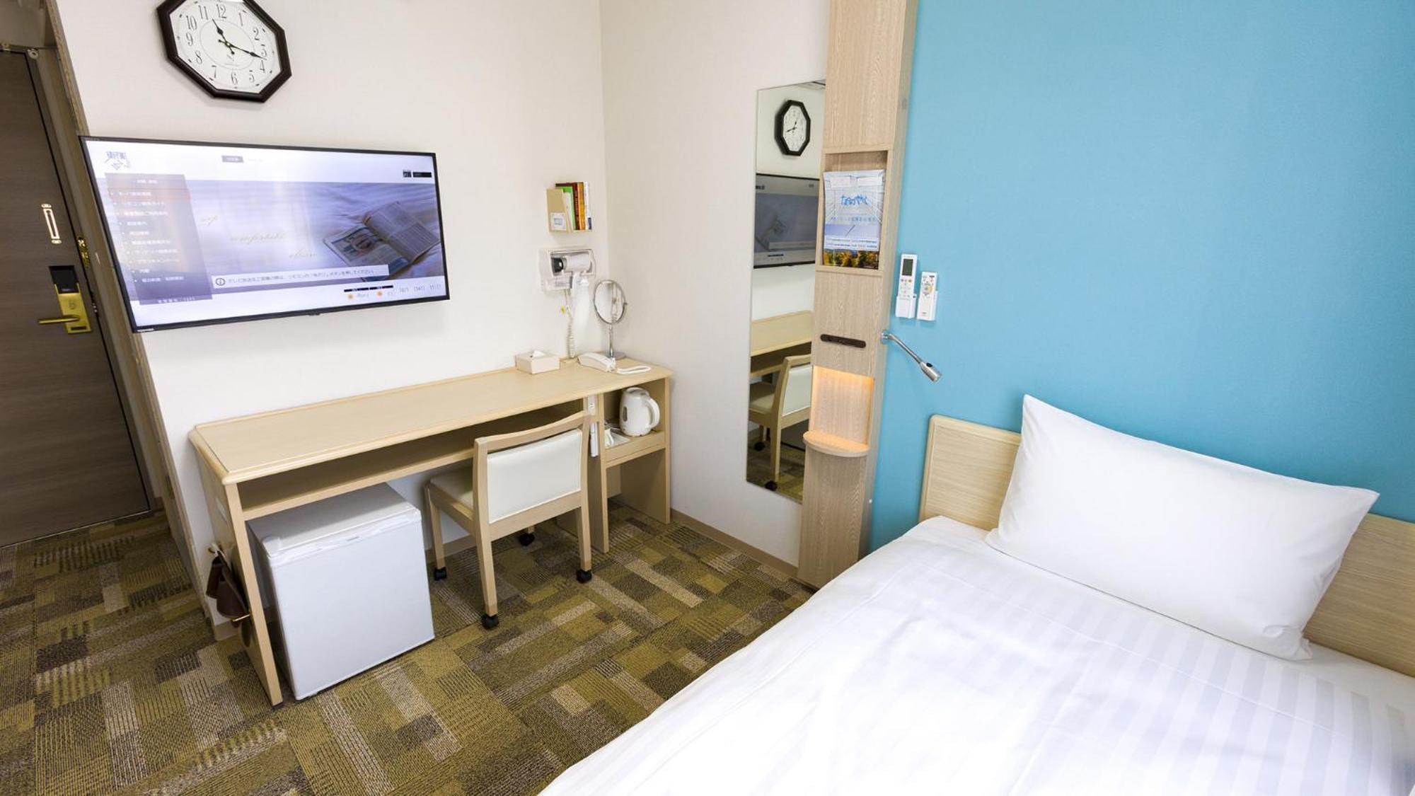 Toyoko Inn Oyama-Eki Higashi-Guchi No.2 小山市 客房 照片