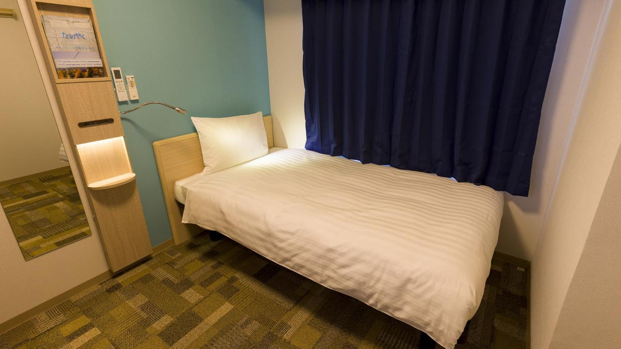 Toyoko Inn Oyama-Eki Higashi-Guchi No.2 小山市 客房 照片